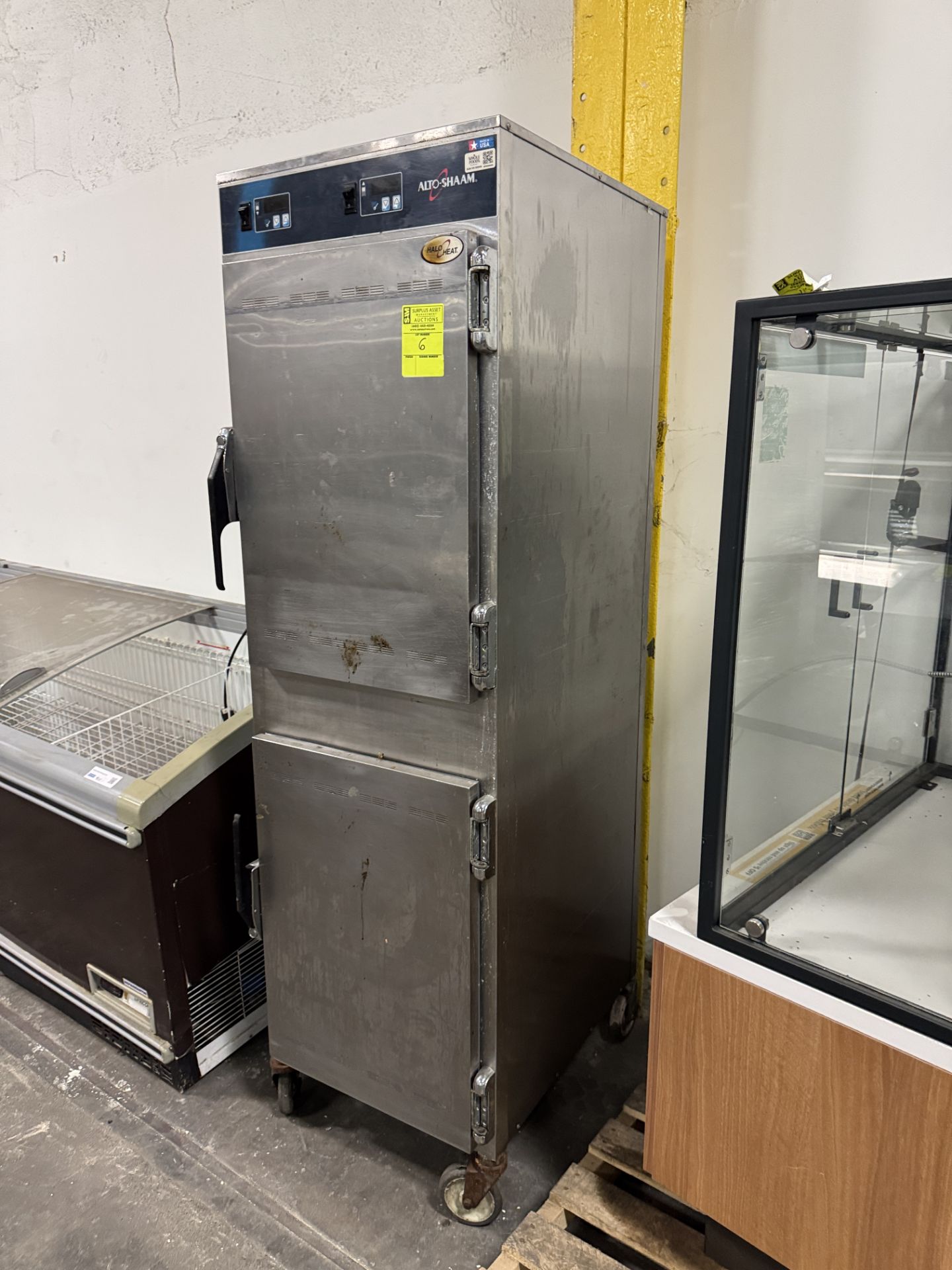 Alto-Shaam heated holding cabinet - Image 2 of 3