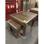 Nesting table
