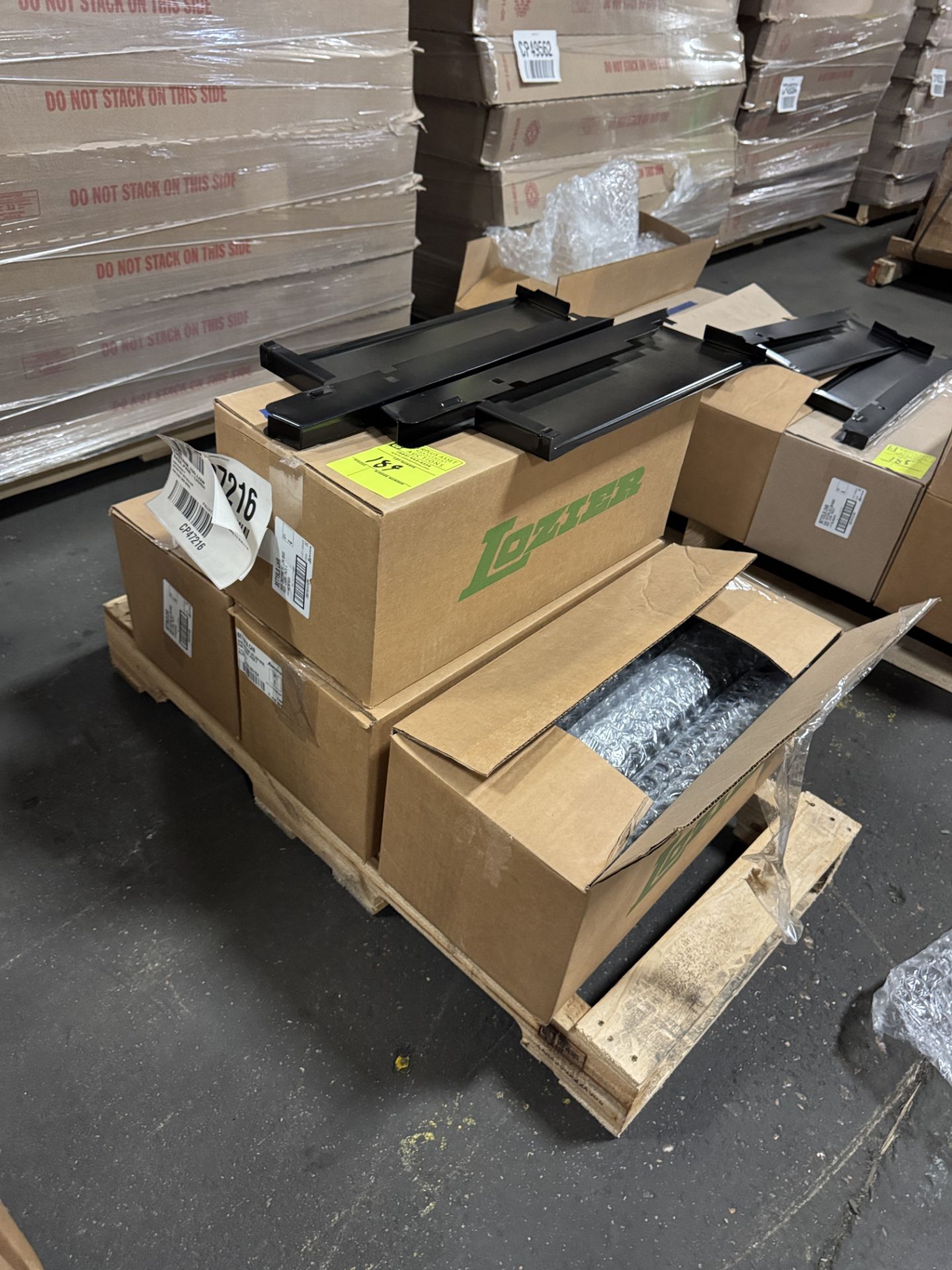 *NEW IN BOX* Lozier Base endtrim - Image 2 of 2