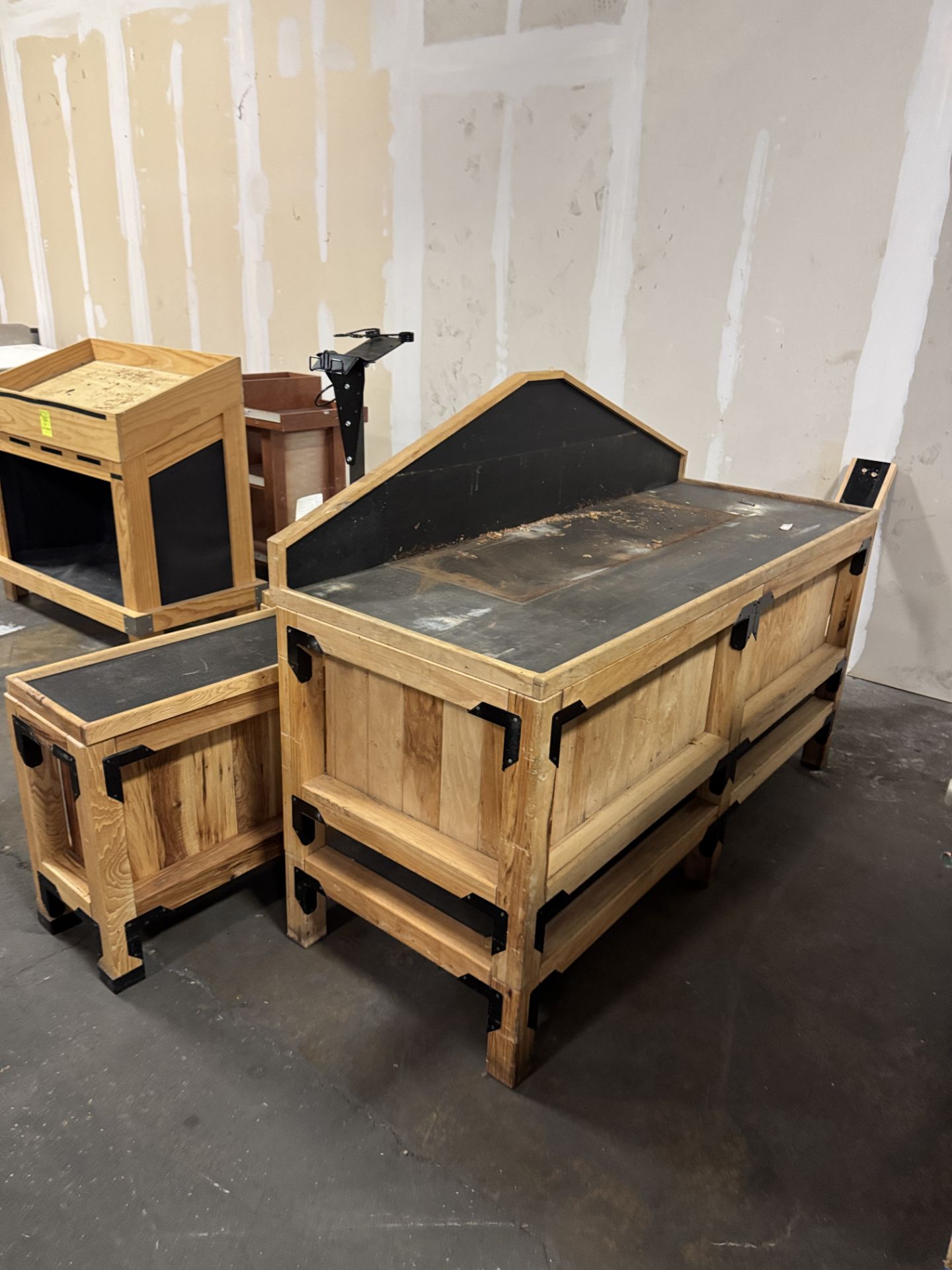 wooden dry produce display table w/ 3 side display tables - Image 2 of 3