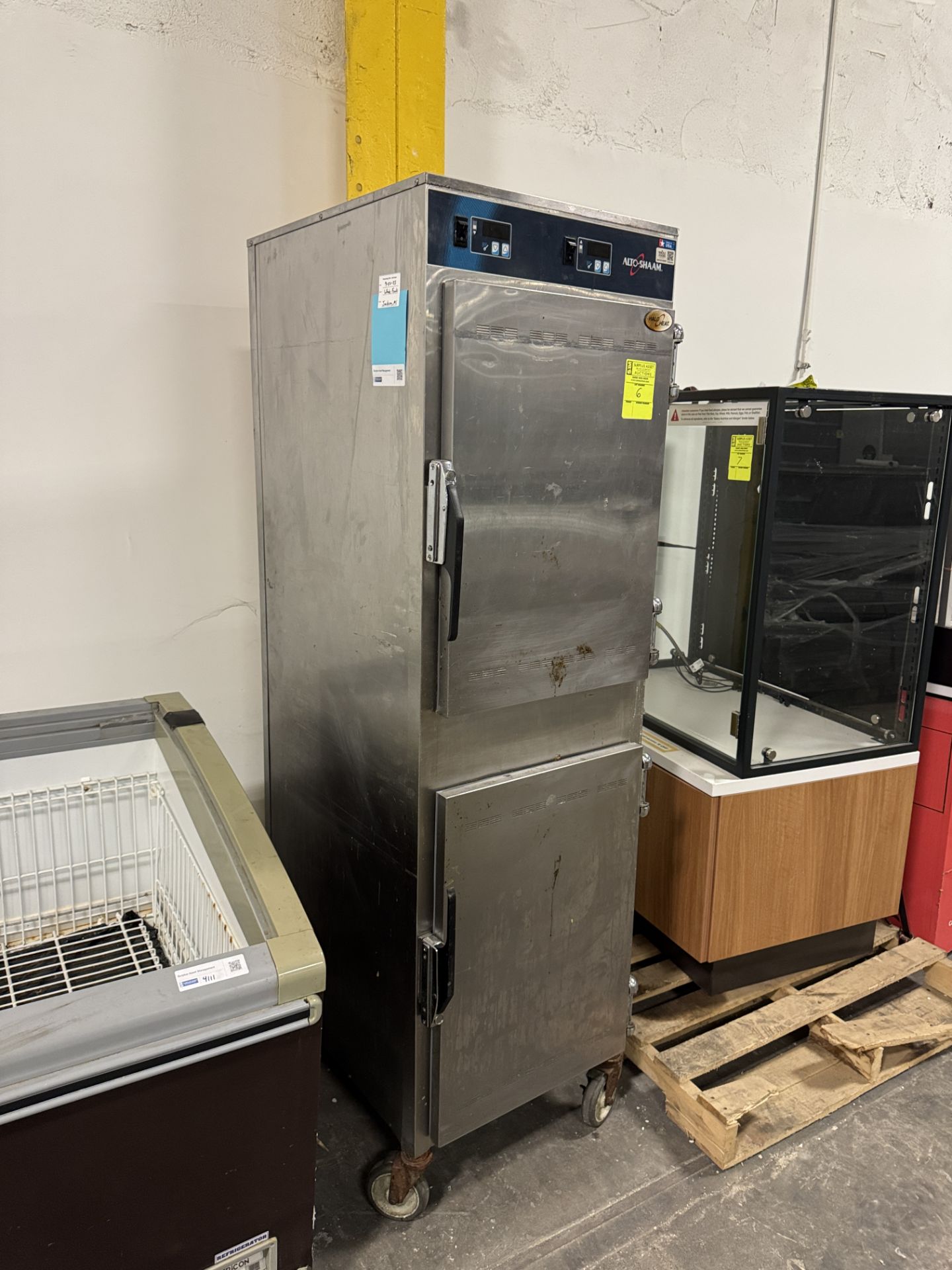 Alto-Shaam heated holding cabinet