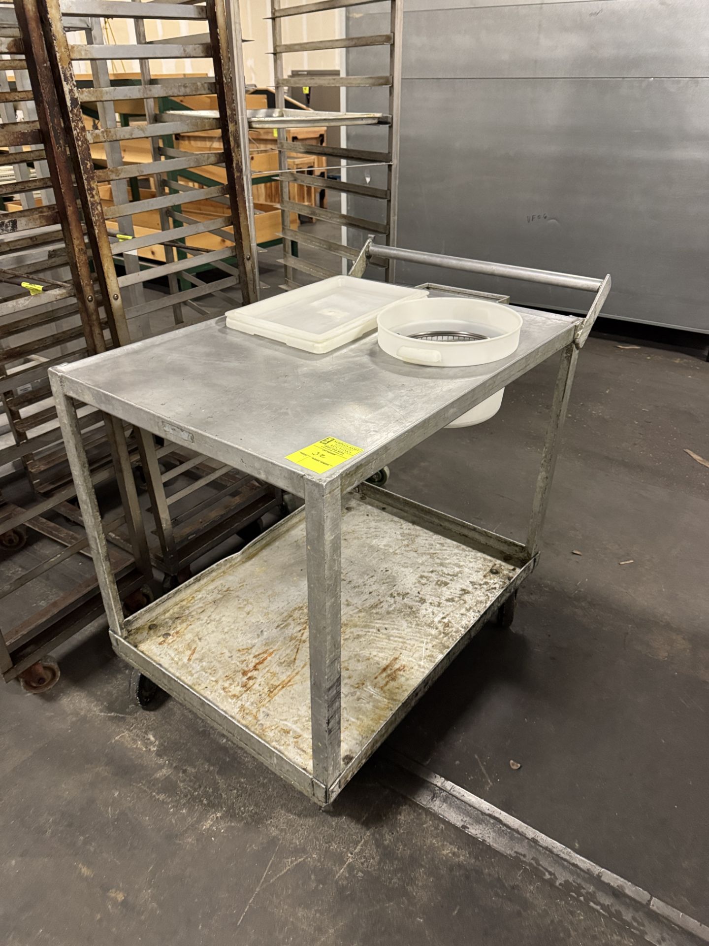 Aluminum cart w/ drop-in tubs