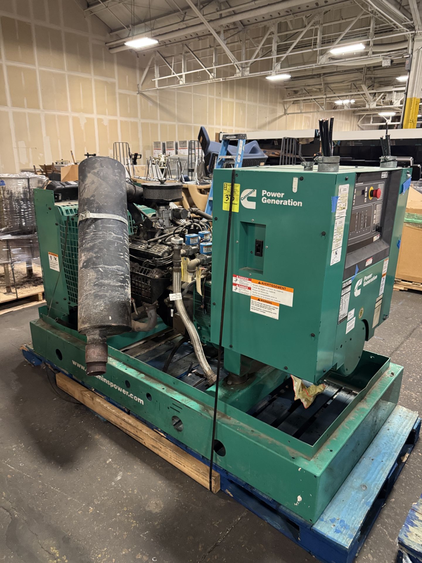 Cummins Powered Generator - Image 3 of 4
