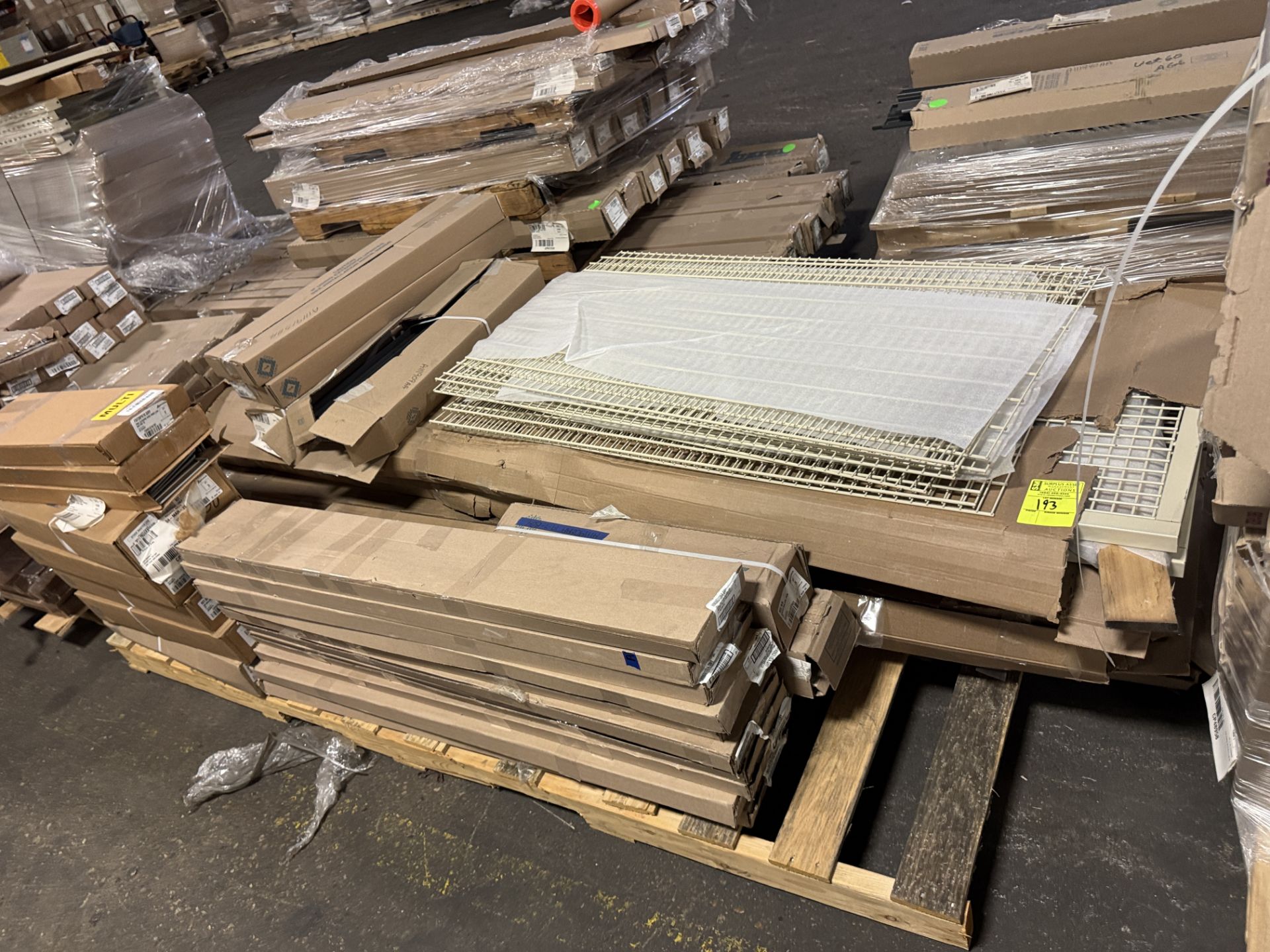 *NEW* Pallet of Lozier misc shelving parts