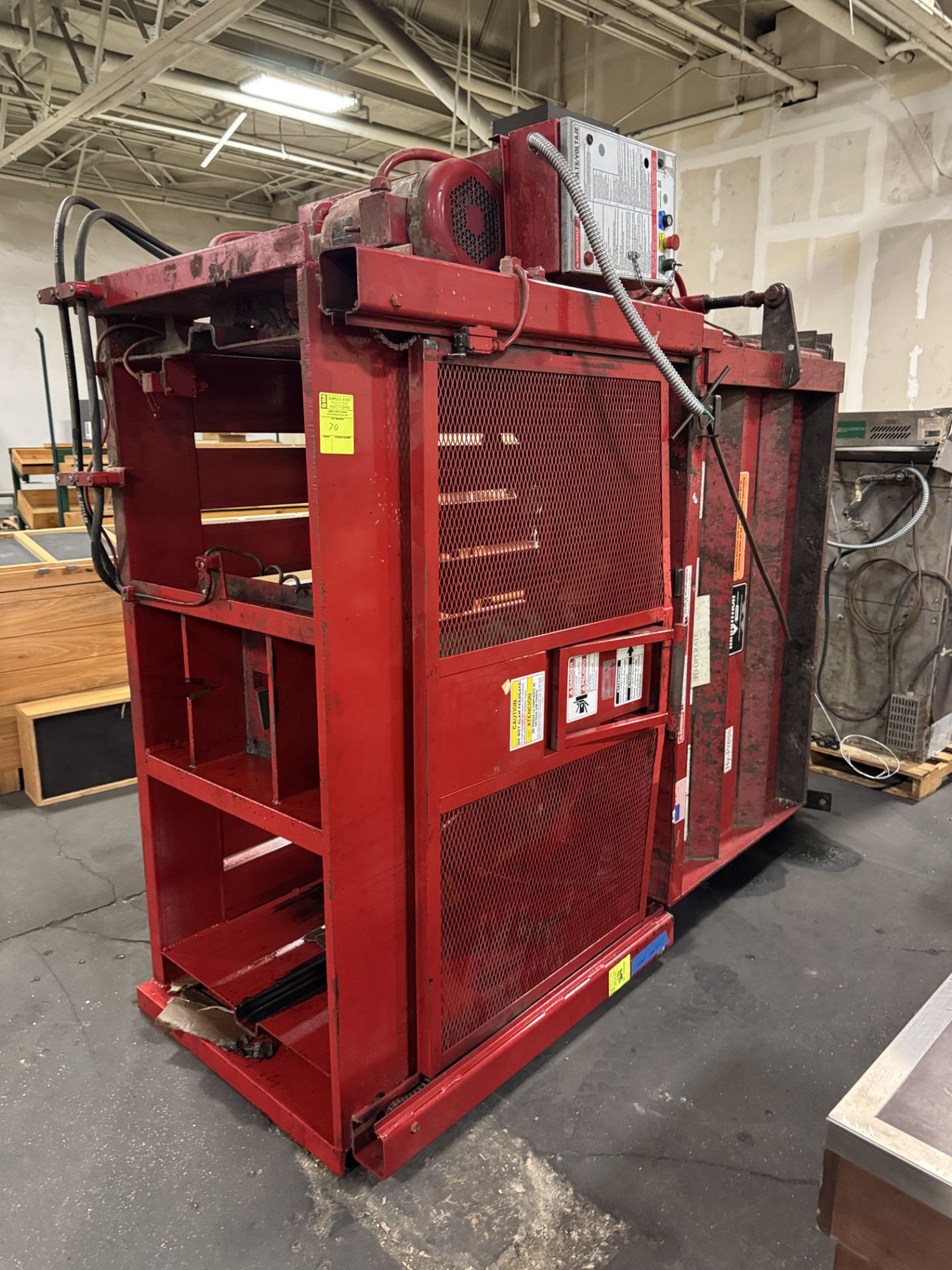 Vertical Baler