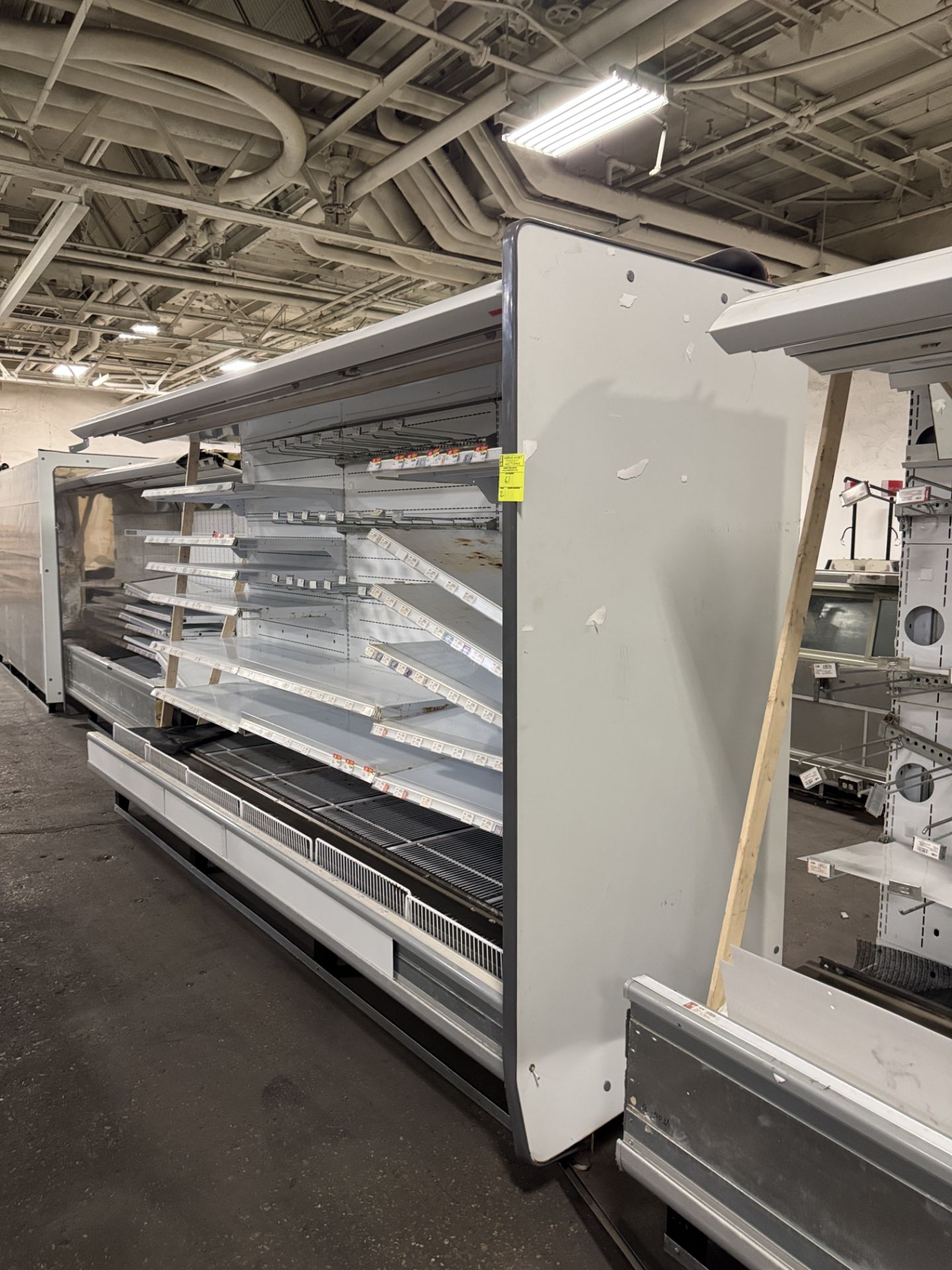 Arneg 24' run refrigerated multideck