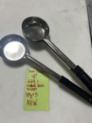 NEW HUBERT 6 OZ STAINLESS STEEL SCOOPS