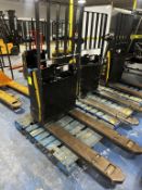 YALE ELECTRIC PALLET JACK