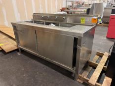 3-compartment sink w/ under cabinet, looks new
