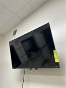 VIZIO 32IN DISPLAY W/ WALL MOUNT
