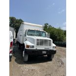 1999 INTERNATIONAL 4700 DT466E BOX TRUCK