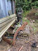 Grab - Liebherr hydraulic grab. Price - £1,500. Equipment offered for sale by private negotiation.