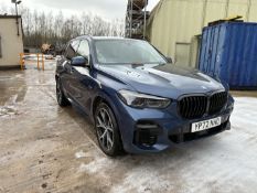 BMW X5 xDrive45e M Sport Auto Estate, registration no. YP72 NHD, odometer reading 75,559 miles (at