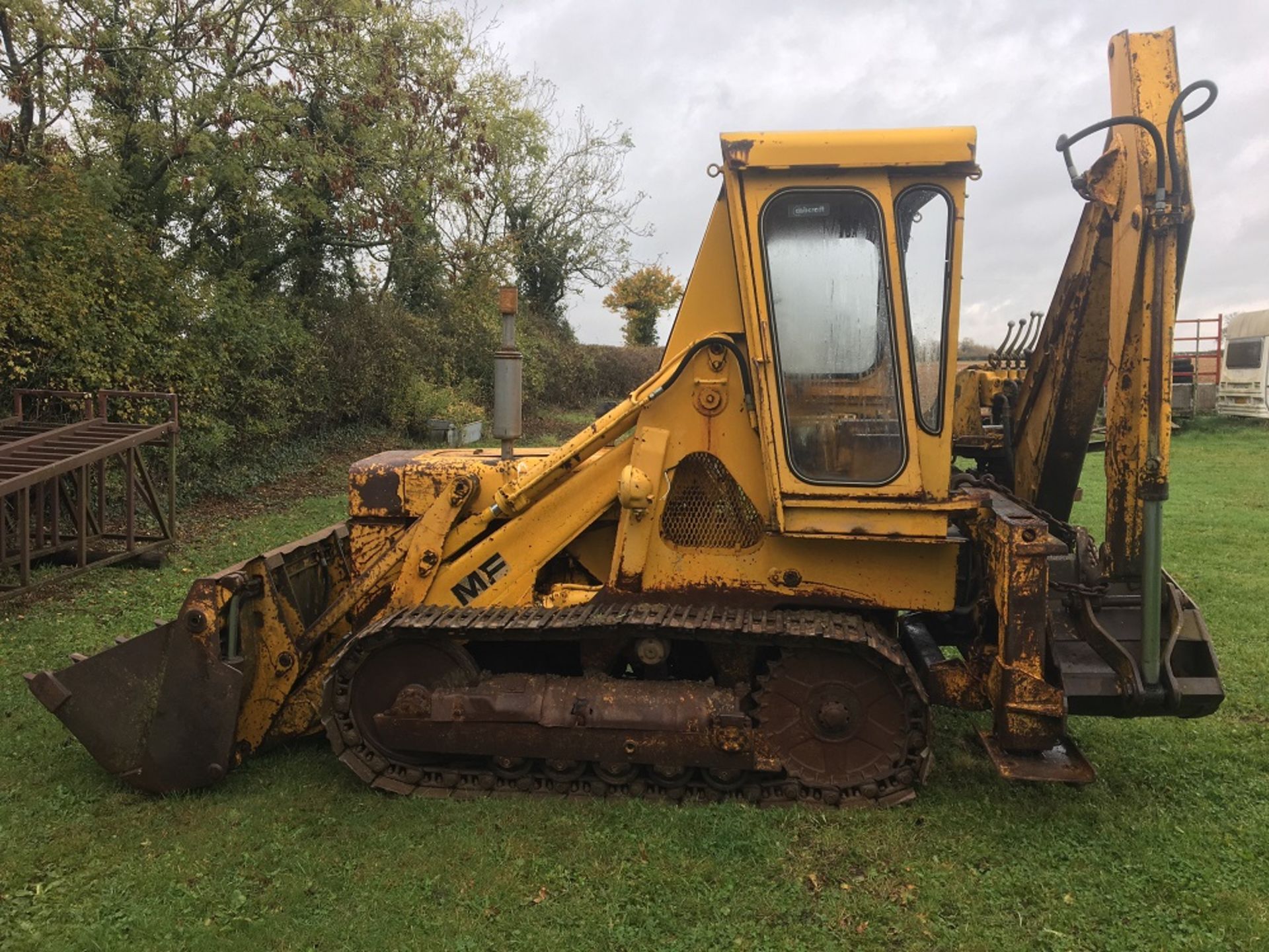 Massey Ferguson MF200 Tracked Loader, serial number. 7029433, year of manufacture not known,
