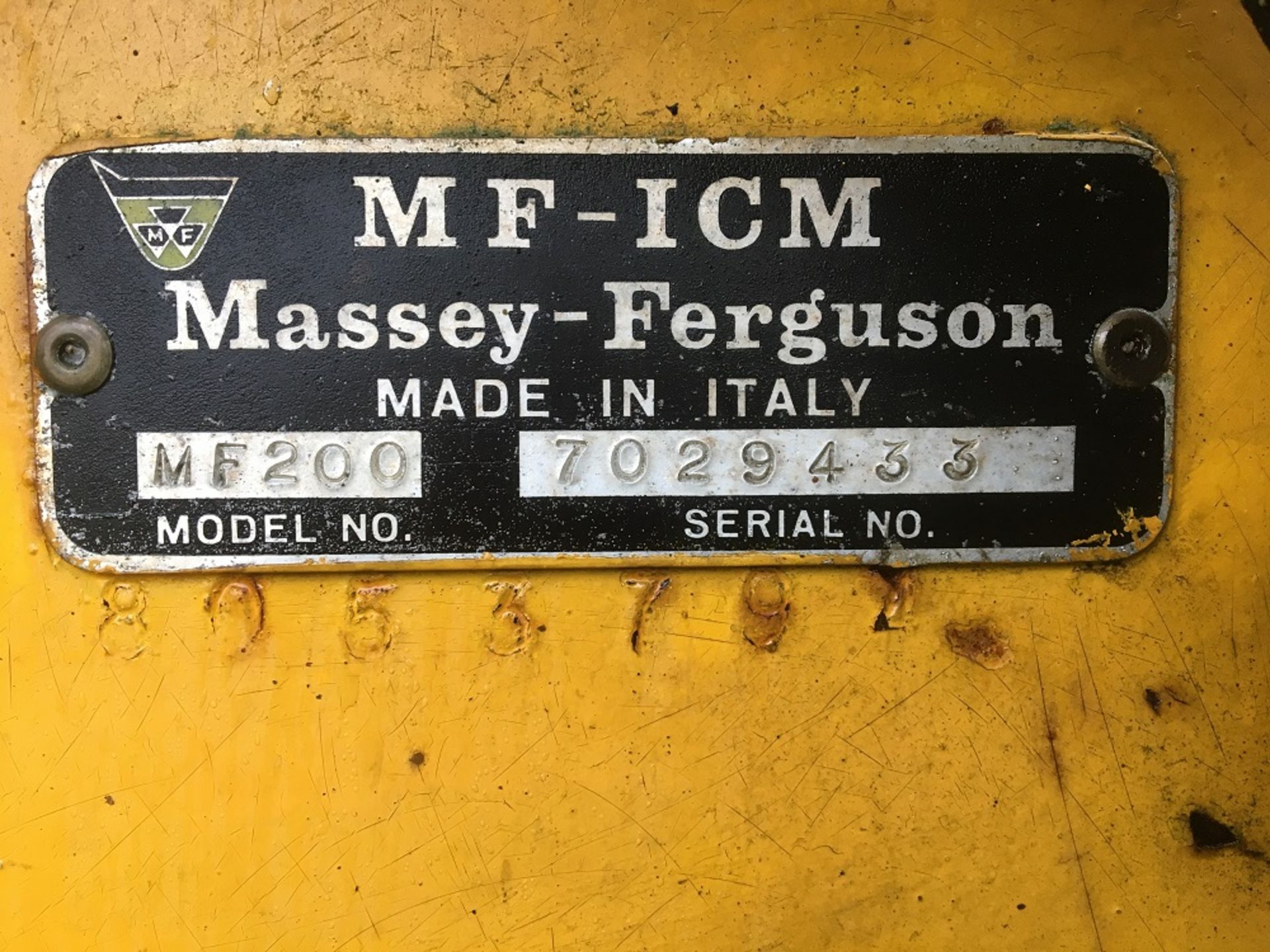 Massey Ferguson MF200 Tracked Loader, serial number. 7029433, year of manufacture not known, - Image 4 of 4