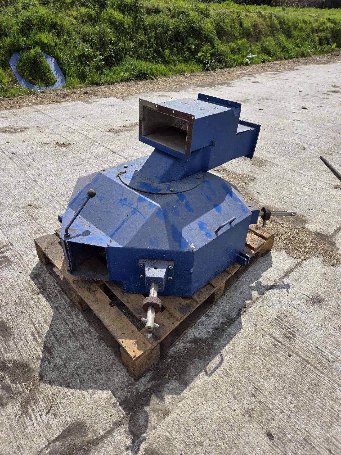 Milltech C95 Pellet Press, door fully refurbished in 2021 and not used since, complete with dump - Image 2 of 4