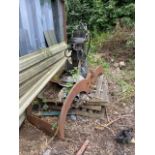 Liebherr Hydraulic Grab, loading free of charge - yes, lot location Caunton, Newark, Notts Please