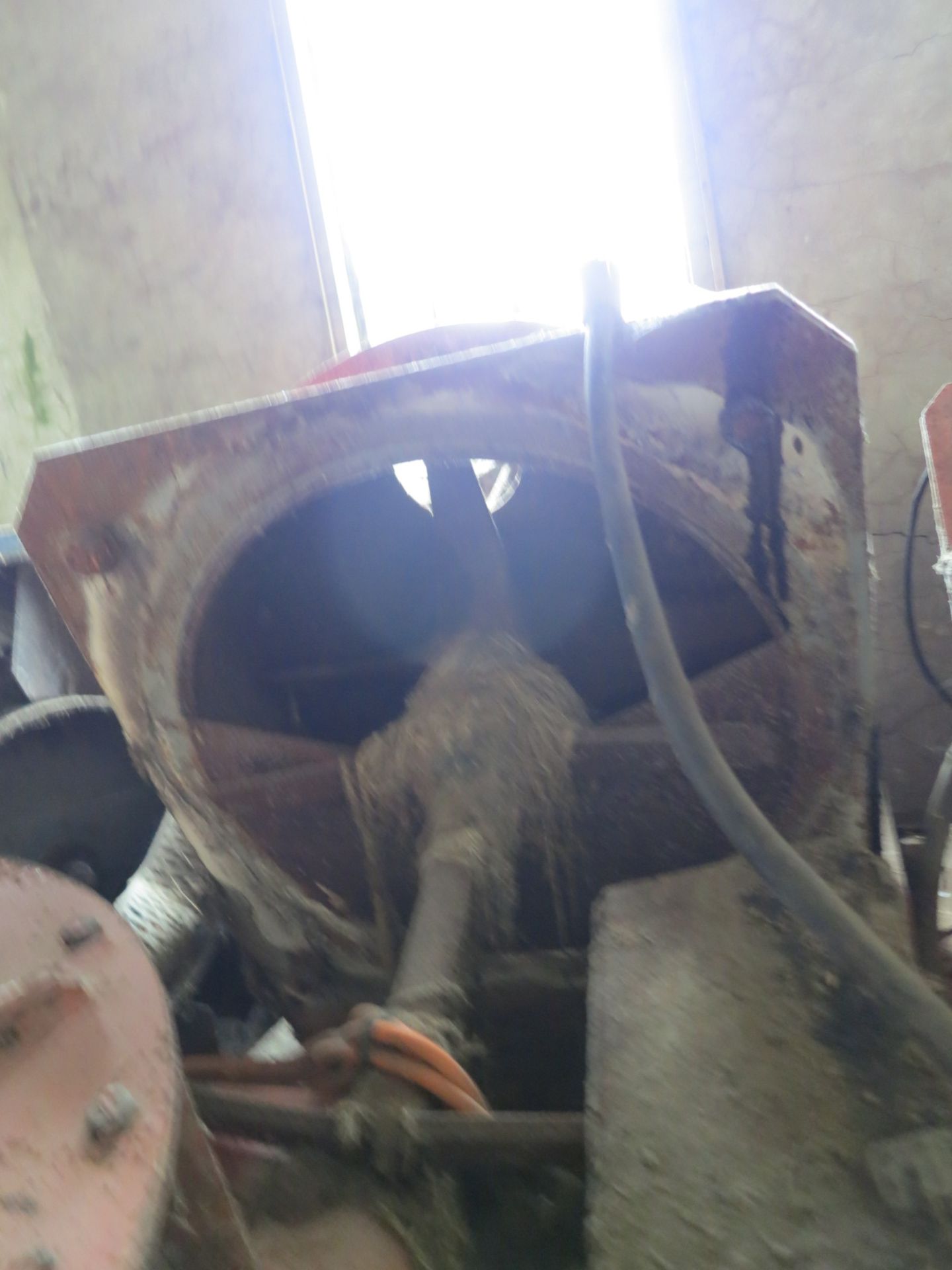 Buhler Rotary Bin Discharger, with 4hp drive, approx. 600mm dia, sweep arm, feed control gate and