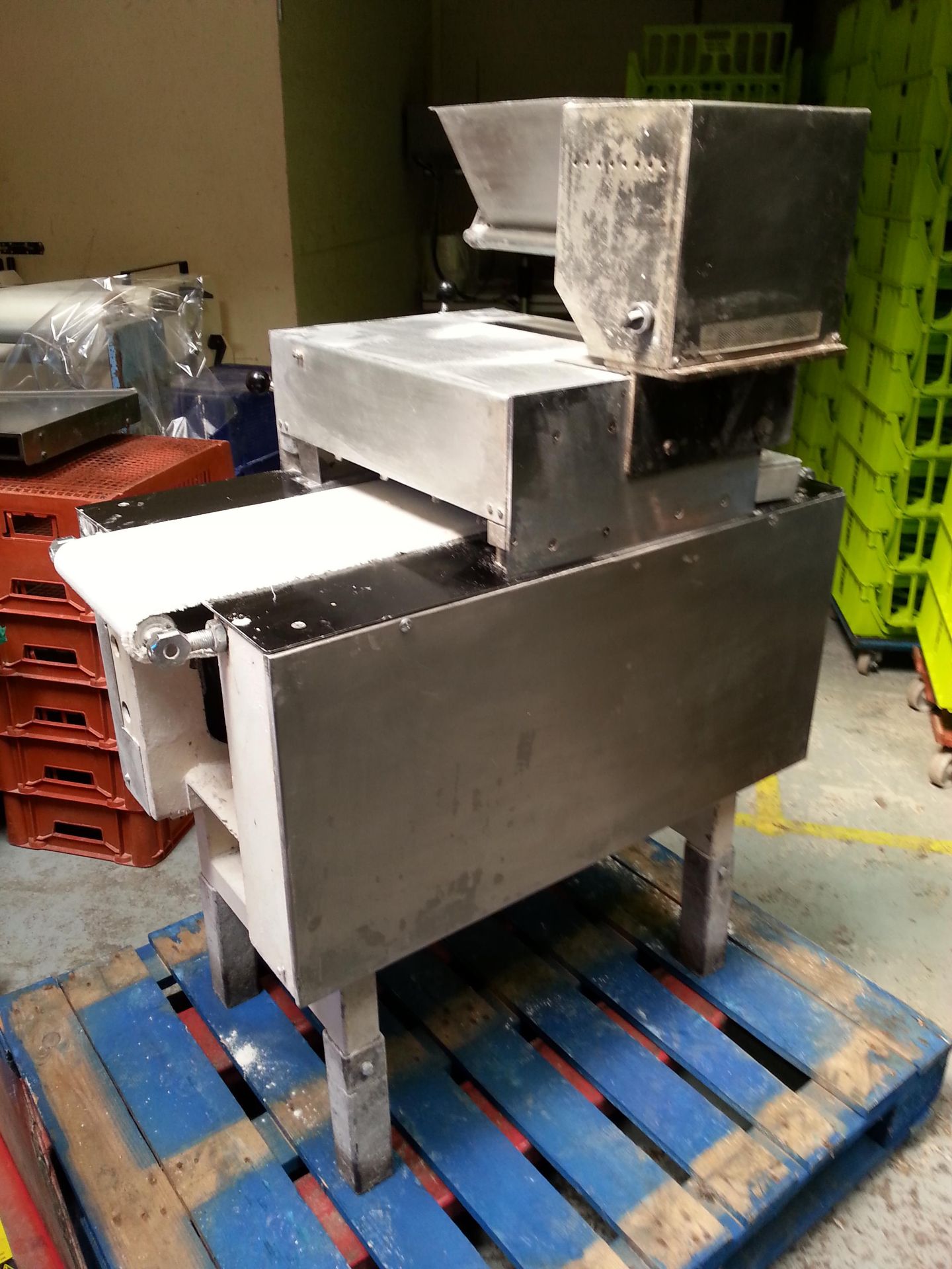Oddy 2 PKT Breadcake Pinner, three phase, dimensions approx. 39in. long x 36in. wide x 41in. high, - Image 3 of 3