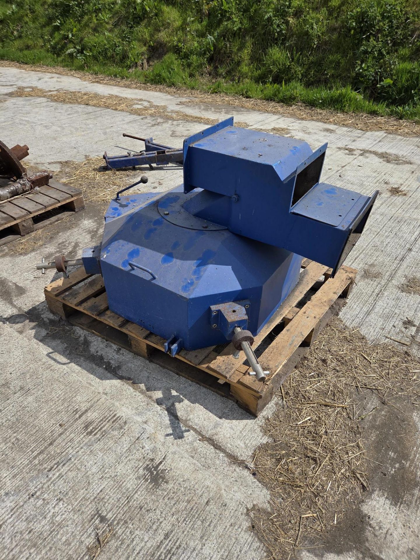 Milltech C95 Pellet Press, door fully refurbished in 2021 and not used since, complete with dump - Image 4 of 4