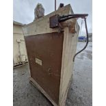 Airmaster 25M Shaker Type Dust Filter, with 1.5kW fan and 12 bags (no underhopper), filter area of