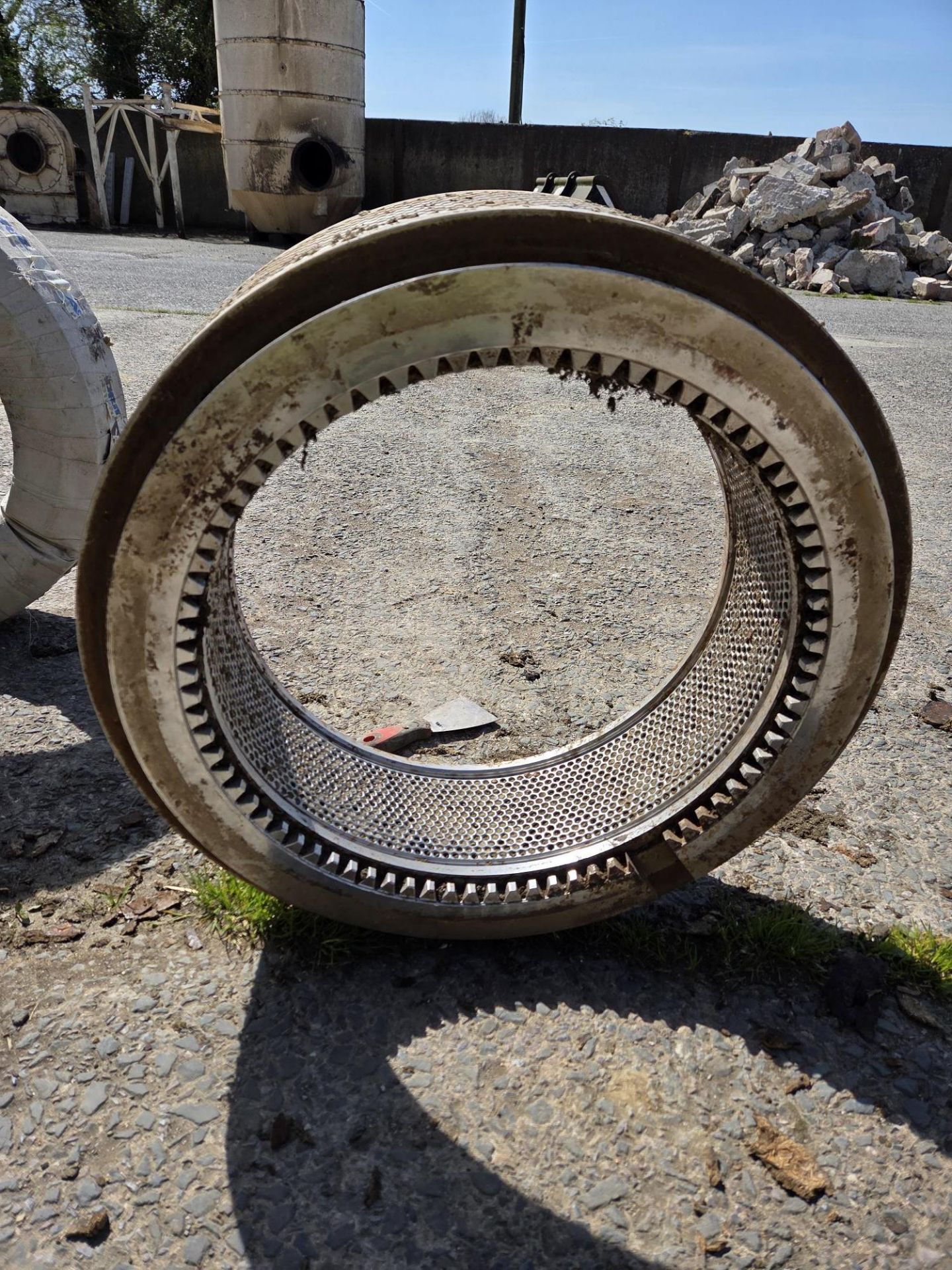Used Milltech C95 Die type M158-6-90-65, with about 50% wear, this is for tooth drive, loading - Image 2 of 3