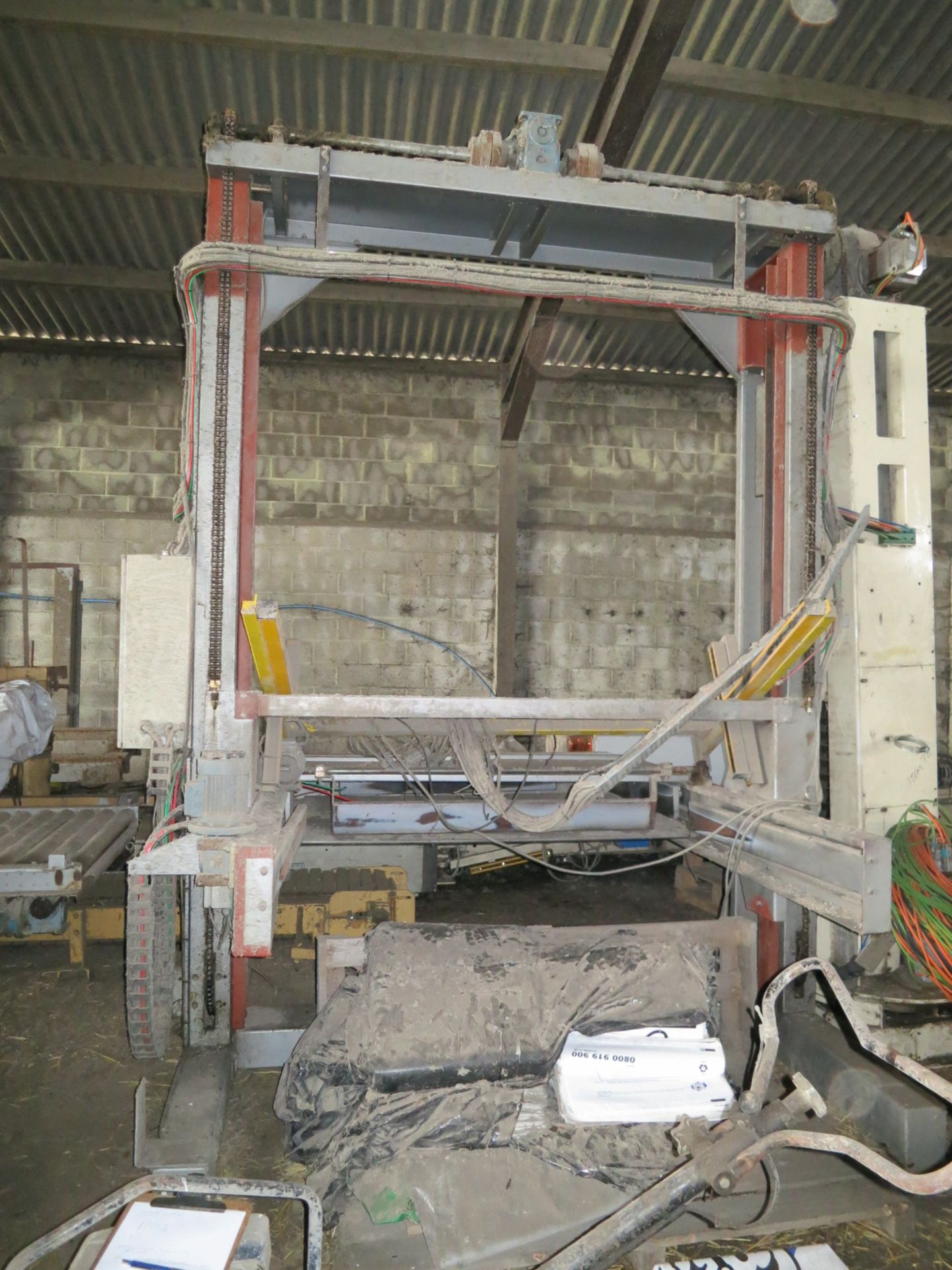 Pacepacker F1 Low Level Palletiser, with pallet magazine, entry and exit conveyors and control - Image 5 of 14