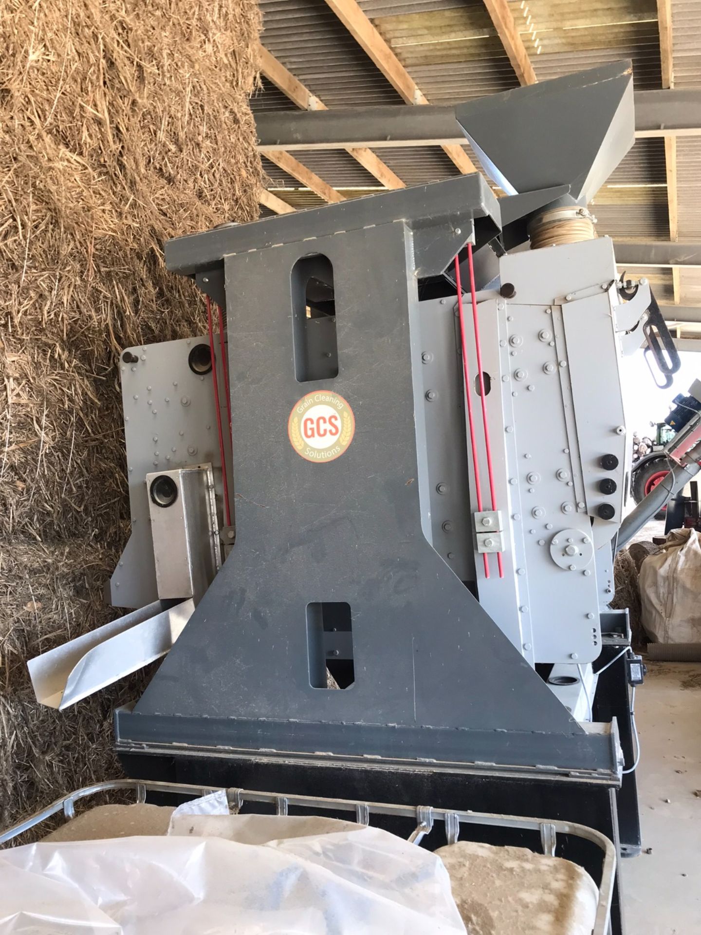 GCS 1400 Screen Grain Cleaner, year of manufacture 2024 and little used, with two screen boxes one - Image 4 of 6