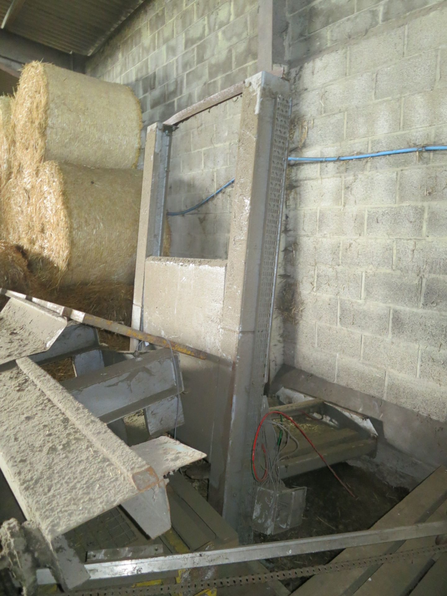 Pacepacker F1 Low Level Palletiser, with pallet magazine, entry and exit conveyors and control - Image 12 of 14