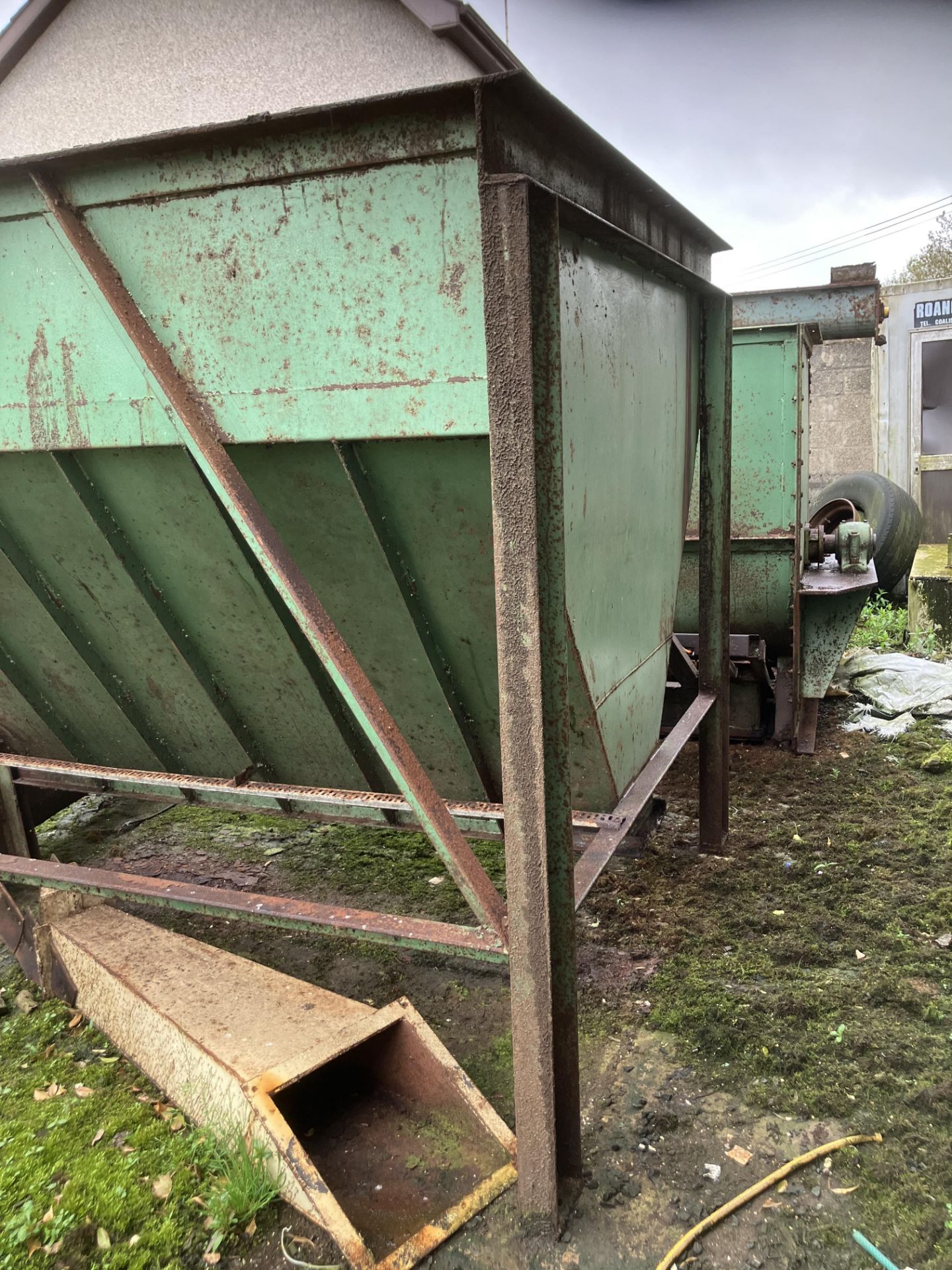 Christy & Norris ONE TONNE THREE TIER MIXER (ex-situ), loading free of charge - yes, lot location - Image 7 of 8