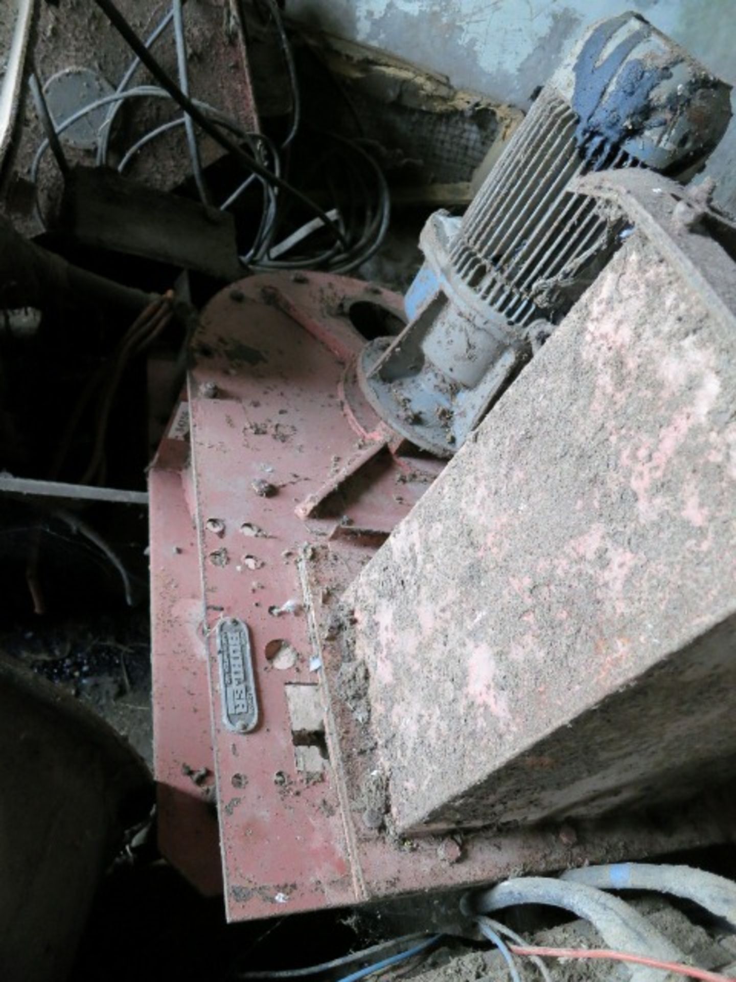 Buhler Rotary Bin Discharger, with 4hp drive, approx. 600mm dia, sweep arm, feed control gate and - Image 3 of 9
