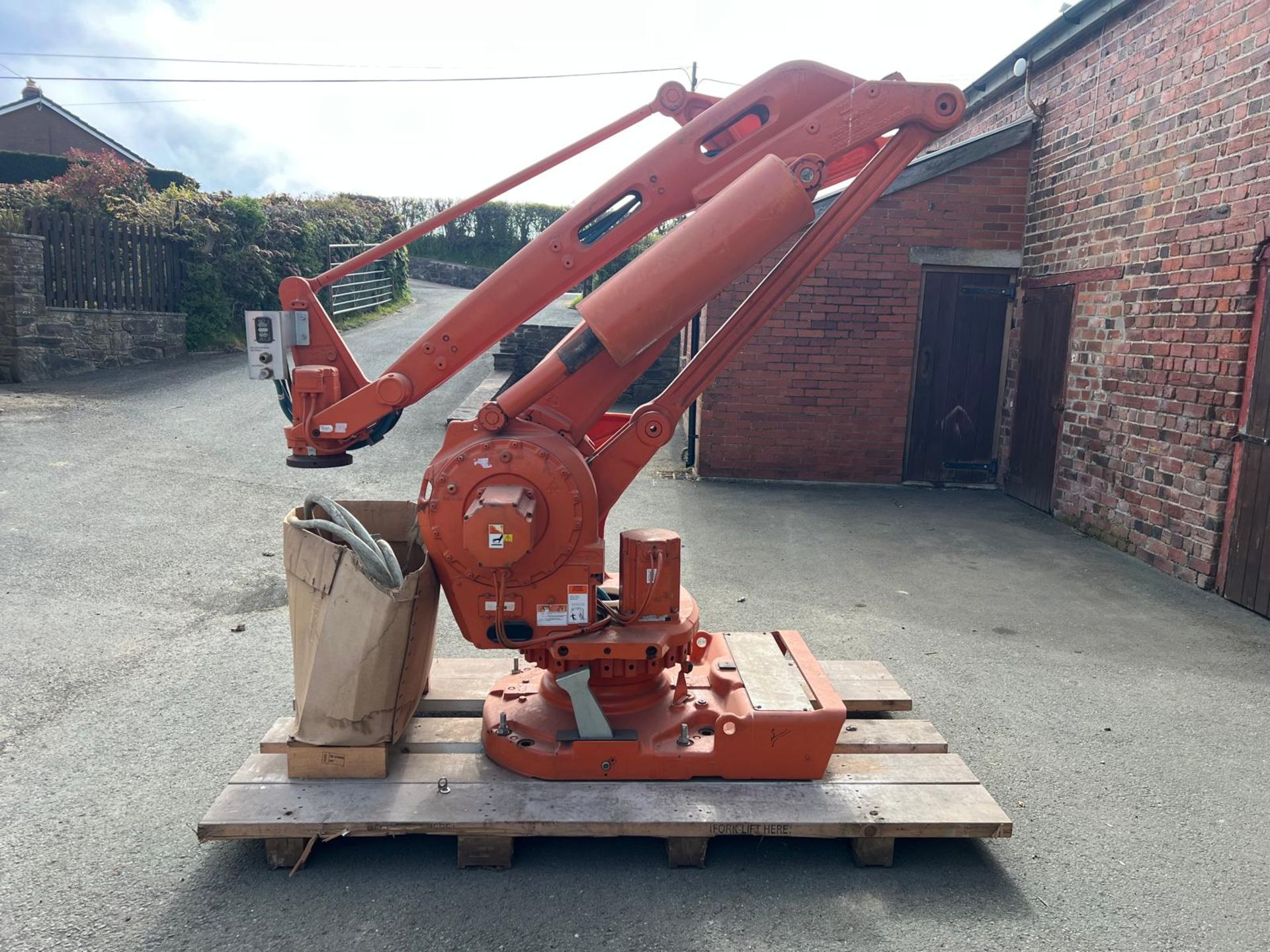 ABB IRB 660 M2004 ROBOT, Variant IRB 660-180/3 15, serial no 66Z-51473, year of manufacture 2007,