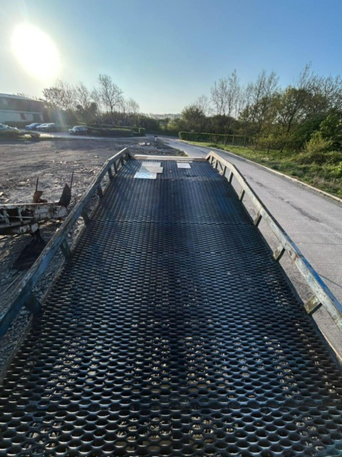 Container Ramp, with wheels, understood to carry up to 8T, approx. 11.5m long x 2.4m wide, loading - Image 3 of 4