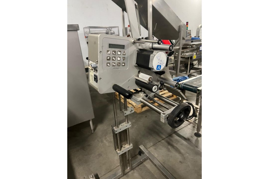 EME Series 2000 Over Conveyor Labeller, year of manufacture 2020, adjustable height, lift out charge - Image 2 of 5