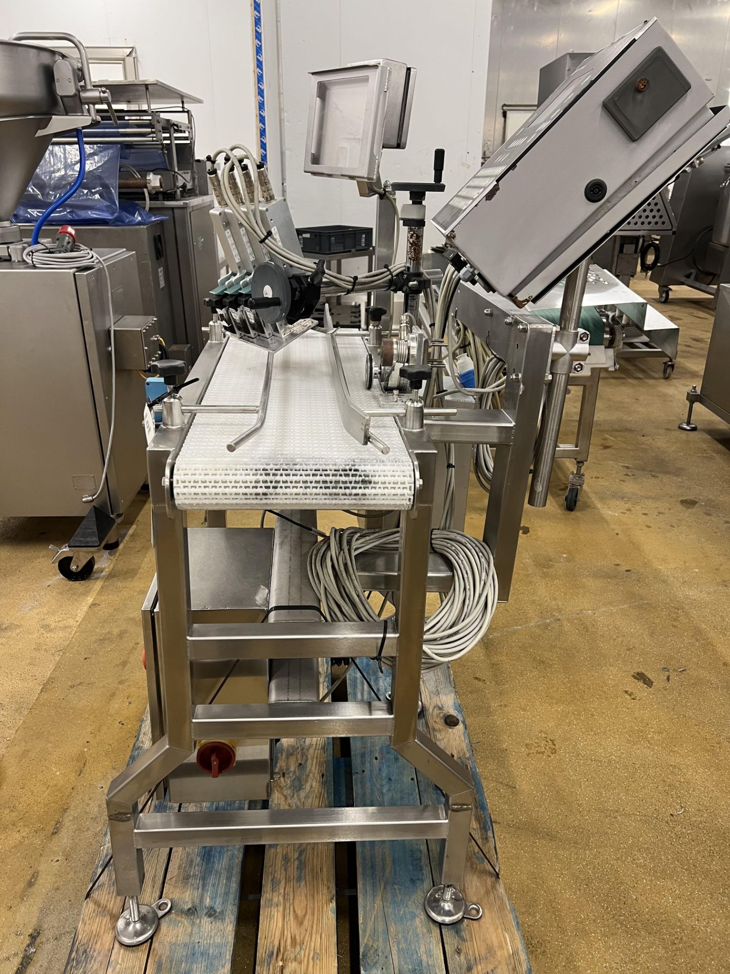 Domino Printer, with conveyor, approx. 1m x 30cm wide, overall 1m x 0.9m x 1.5m high, lift out - Image 3 of 7