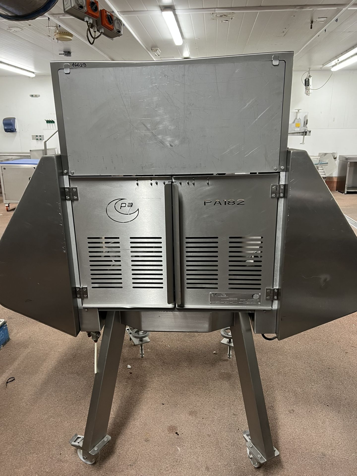 PA 182 Rotary (for round trays), approx. 26cm dia., overall 1.2m x 1.6m x 1.8m high, lift out charge - Image 7 of 9