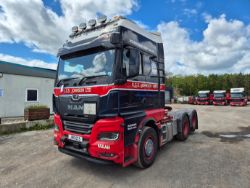 Heavy Haulage Tractor Units