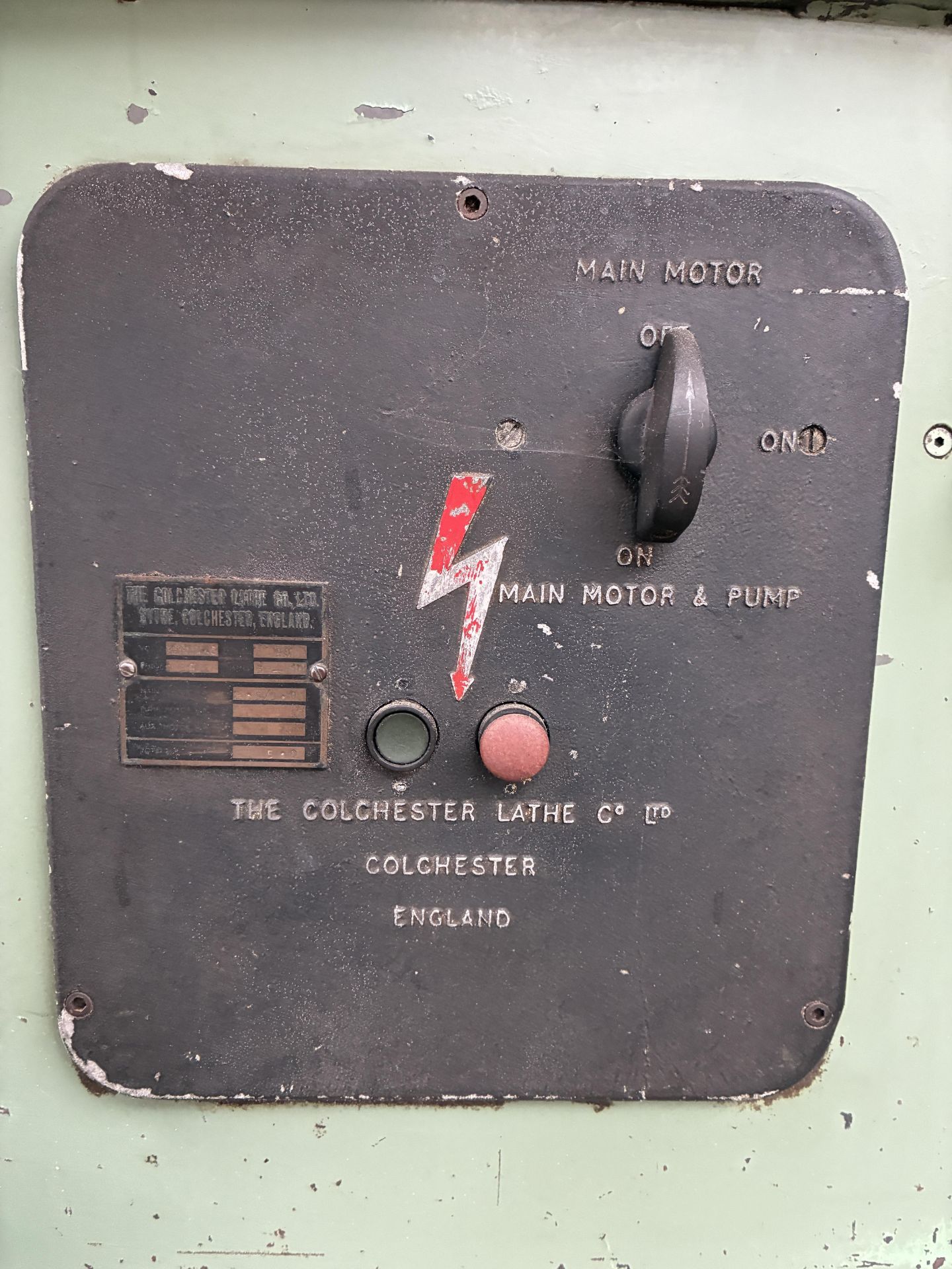 Colchester Lathe, 415V, three phase, 50Hz, with spare chuck and tooling Please read the following - Image 7 of 9