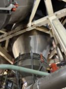 20,000kg Aluminium Bulk Material Storage Silo (Silo 7) Please read the following important