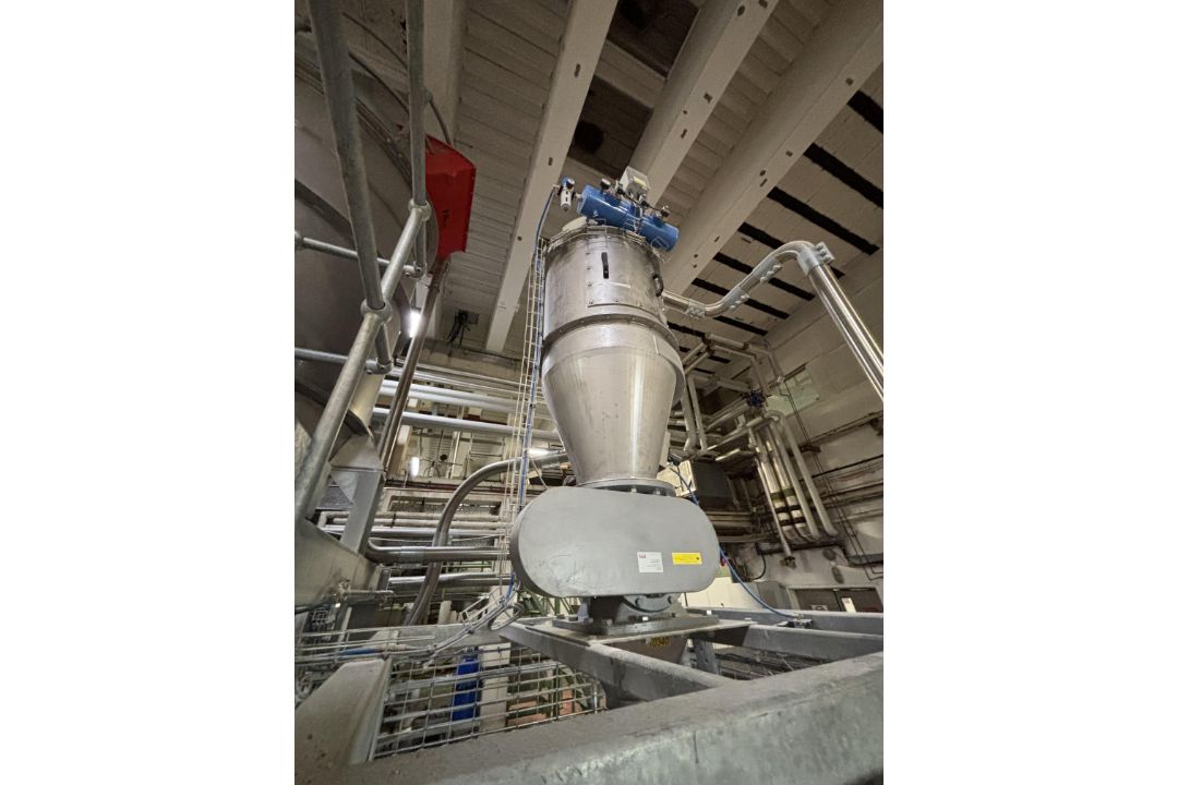 Dustcheck SFJC9-1-06 Rotary Valve Hopper, serial no. 10174, year of manufacture 2019 (please note - Image 4 of 9