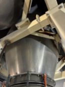 20,000kg Aluminium Bulk Material Storage Silo (Silo 4) Please read the following important