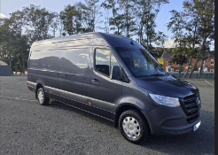 Mercedes-Benz Sprinter High top Van Registration Please read the following important notes:- All
