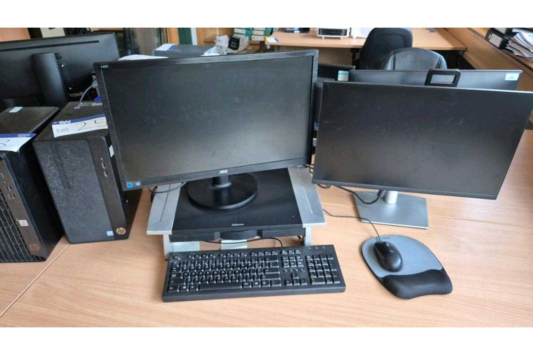 HP 290 G1 Core i5 Desktop PC, with Two Monitors, Keyboard and Mouse (Hard Drive Wiped - Contains