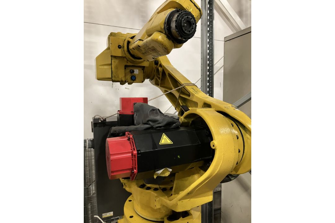 Fanuc M16i Robotic Arm, year of manufacture 1999, 270kg (Takeout / Loading charge - €40 + VAT) A - Image 7 of 7