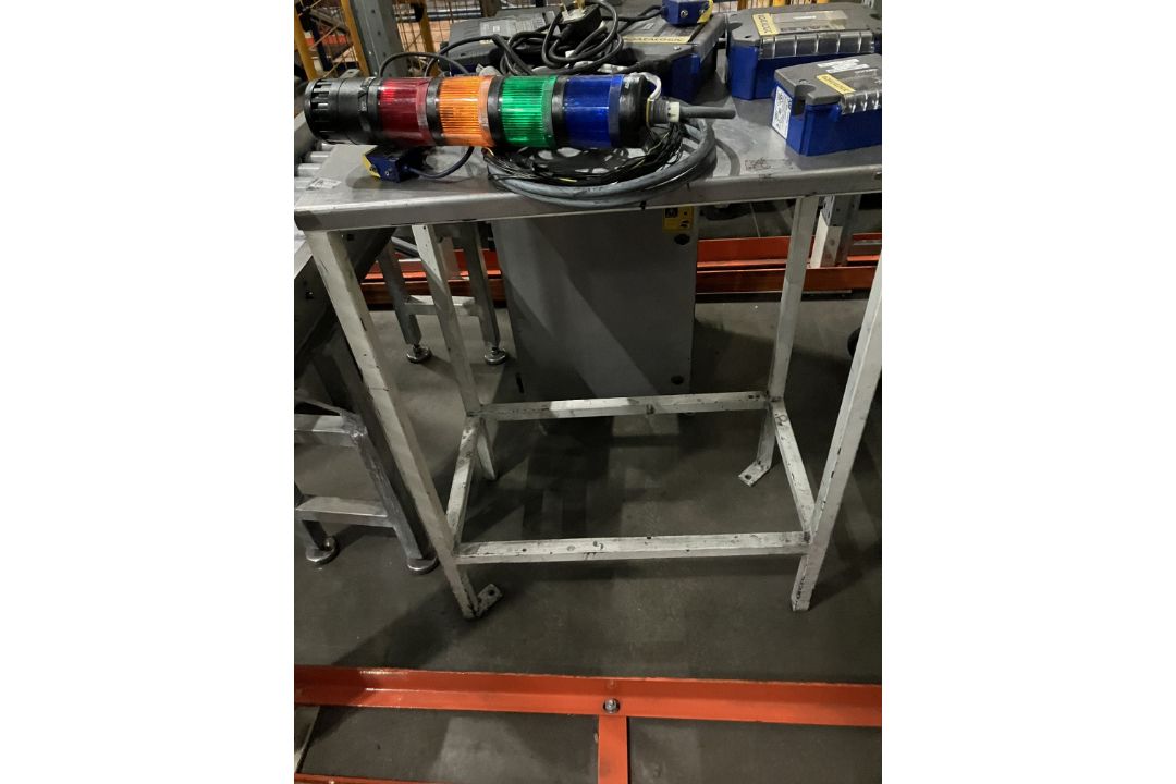 Domino DPX500 Dust Extractor A sole principal contractor will be appointed to remove the plant and - Image 5 of 5