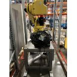 Fanuc M16i Robotic Arm, year of manufacture 1999, 270kg (Takeout / Loading charge - €40 + VAT) A