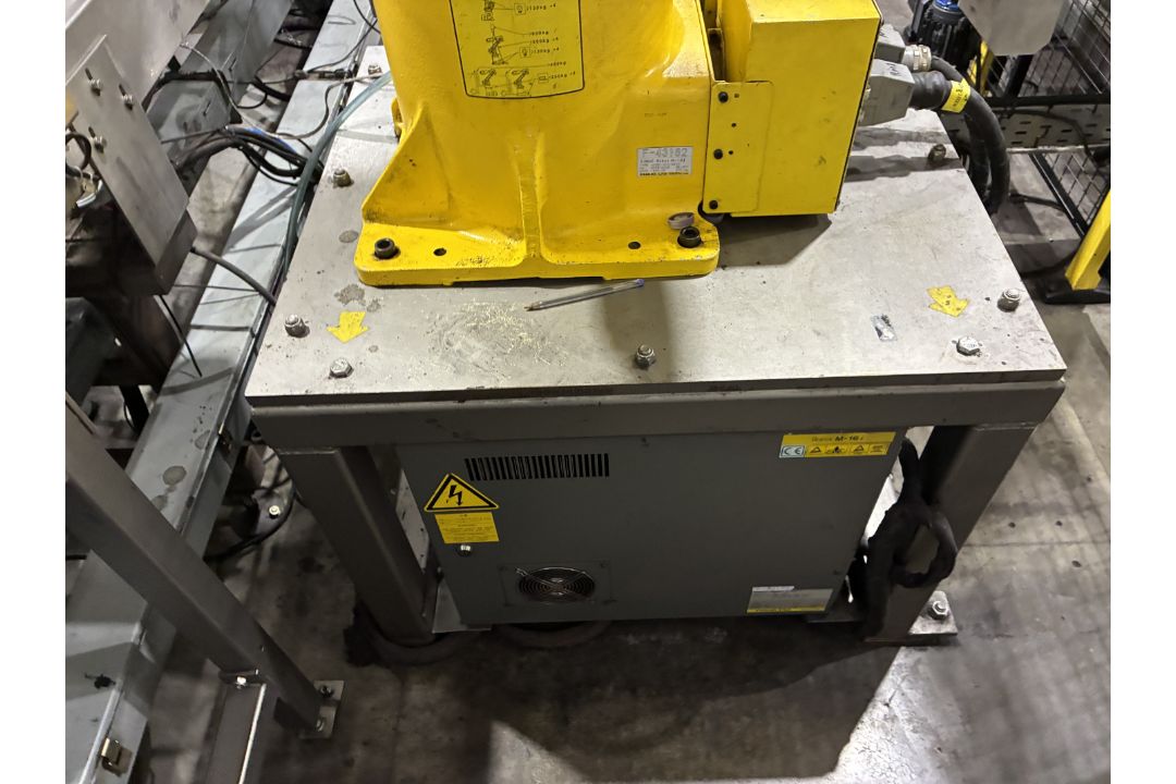 Fanuc M-16I ROBOT ROBOTIC ARM, year of manufacture 1999, 270kg, with Fanuc R-J3 power controller, - Image 6 of 8