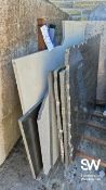 Approx. 12 Small Offcuts and One Full Slab of Various Granite and Quartz At the close of the timed