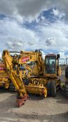 Komatsu PW150 ES WHEELED RAIL EXCAVATOR