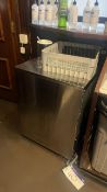 Polar Ice Making Machine, 240V Please note - No VAT on hammer price (VAT payable on buyers